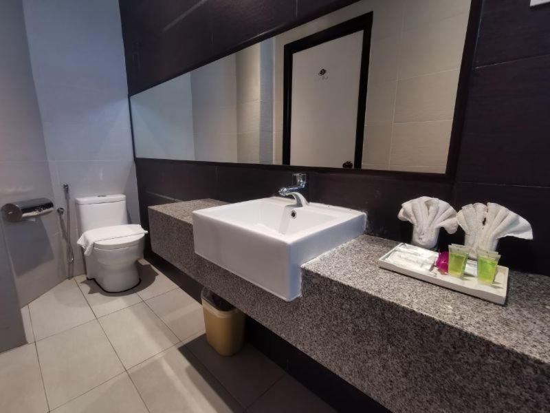 Amansari Residence Resort Johor Bahru Extérieur photo