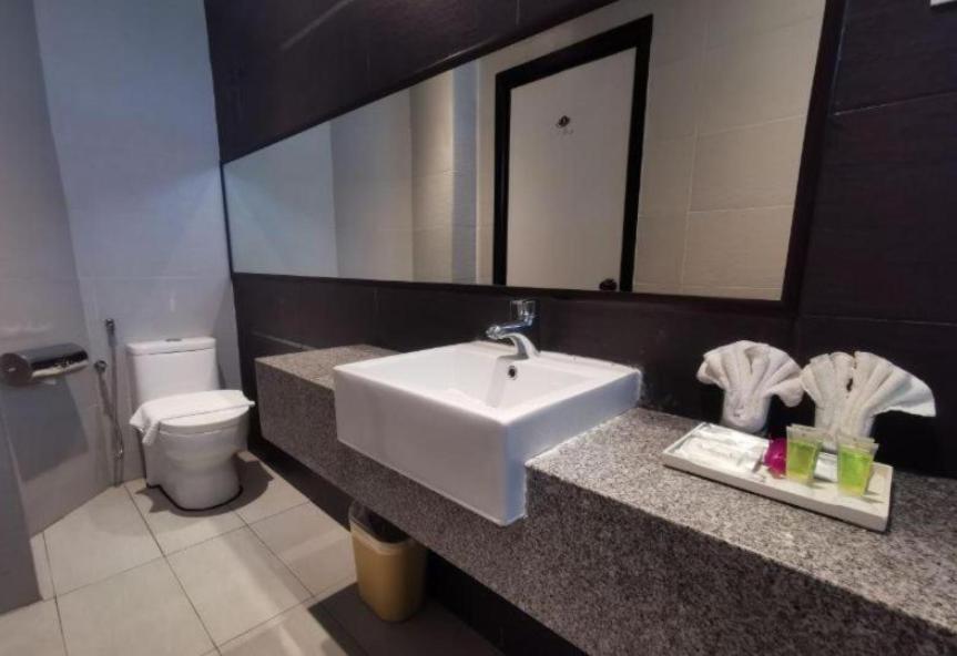 Amansari Residence Resort Johor Bahru Extérieur photo